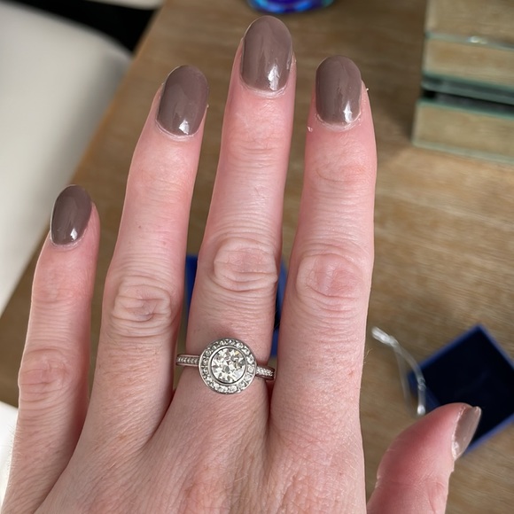Swarovski Ring - Size 52 - Picture 3 of 8
